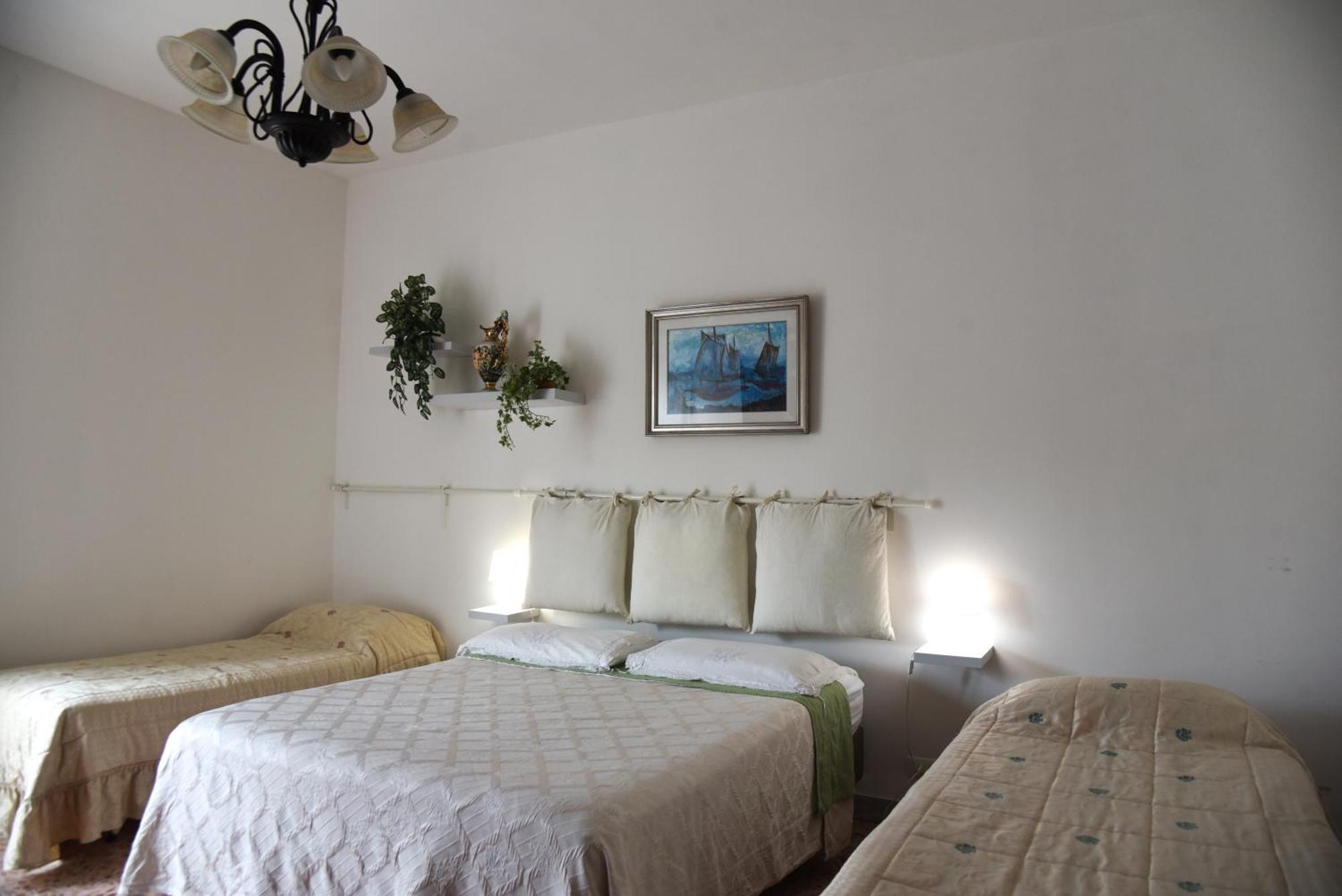 Katospedi House Appartement Lecce Buitenkant foto